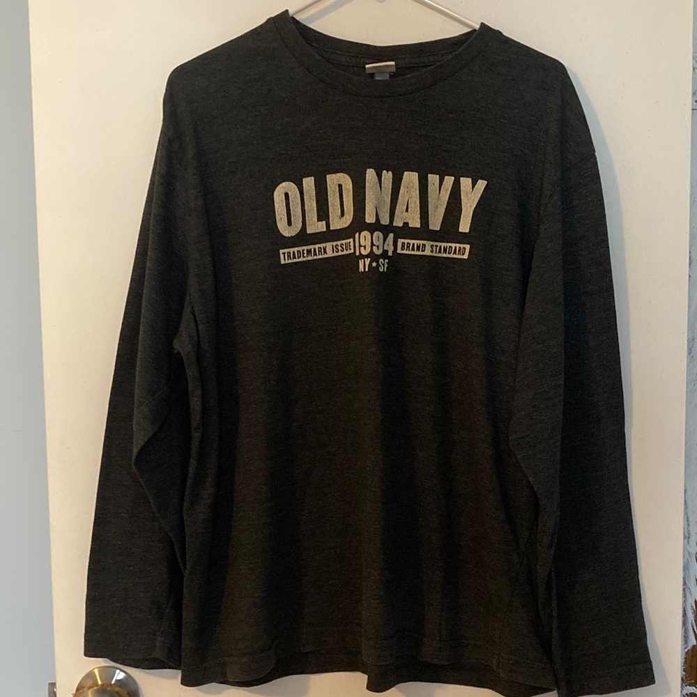 Old Navy Charcoal Long Sleeve Tee